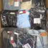 OT183 2 The photo shows a package with clothing in the category T.