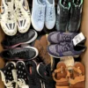 SH2050 1 The photo shows a package with footwear in the category SH.
