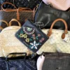 The picture shows a package with accessories in the category HD.