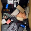 AA280 2 The picture shows a package with accessories in the category AA.
