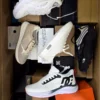 The photo shows a package with footwear in the category BS.