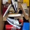 BS3383 2 The photo shows a package with footwear in the category BS.
