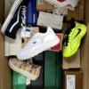 BS3398 2 The photo shows a package with footwear in the category BS.