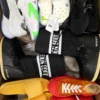 The photo shows a package with footwear in the category BSU.
