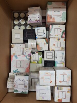 The picture shows a package with accessories in the category CO.