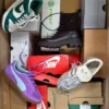 The photo shows a package with footwear in the category CS.