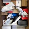 The photo shows a package with footwear in the category CS.