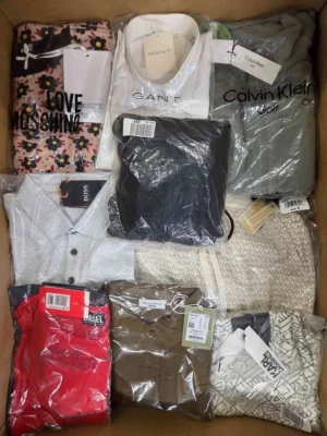 The photo shows a package with clothing in the category AP.
