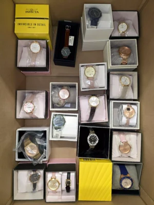 The photo shows a package with clothing in the category A.