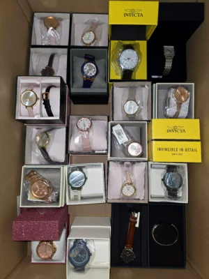 The photo shows a package with clothing in the category A.