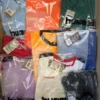 H1059 1 The photo shows a package with clothing in the category H.