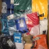 H1131 2 The photo shows a package with clothing in the category H.