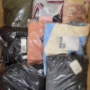 AD154 2 The photo shows a package with clothing in the category A.