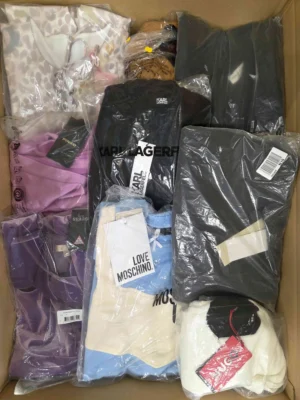 The photo shows a package with clothing in the category A.