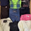 The photo shows a package with clothing in the category U.