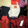 The photo shows a package with clothing in the category U.