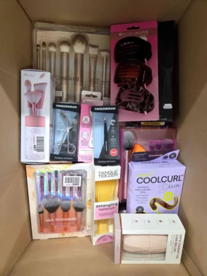 The picture shows a package with accessories in the category BC.