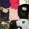 The photo shows a package with clothing in the category U.