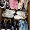 SH2097 2 The photo shows a package with footwear in the category SH.