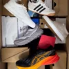 The photo shows a package with footwear in the category BS.