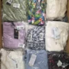 GB425 2 The photo shows a package with clothing in the category B.