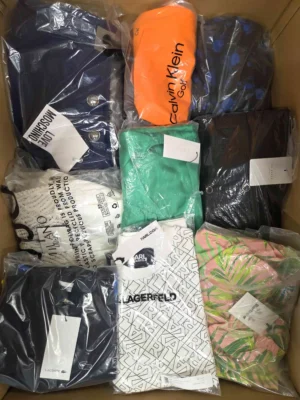 The photo shows a package with clothing in the category AP.