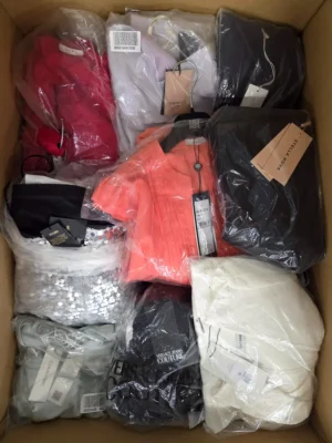 The photo shows a package with clothing in the category A.