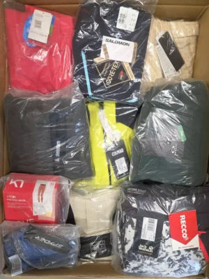 The photo shows a package with footwear in the category AS.