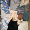 BSN1254 1 The photo shows a package with clothing in the category BSN.