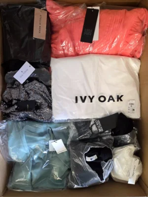 The photo shows a package with clothing in the category A.