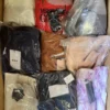 ADN128 1 The photo shows a package with clothing in the category A.