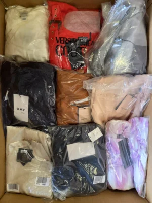 The photo shows a package with clothing in the category A.