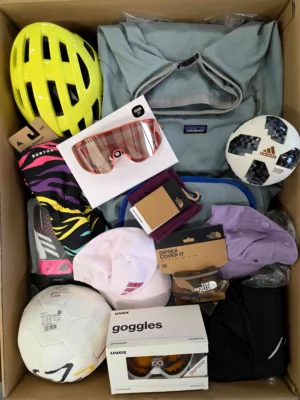 The picture shows a package with accessories in the category Z.
