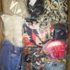 The photo shows a package with clothing in the category B.