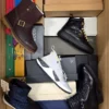 ASW173 1 The photo shows a package with footwear in the category AS.