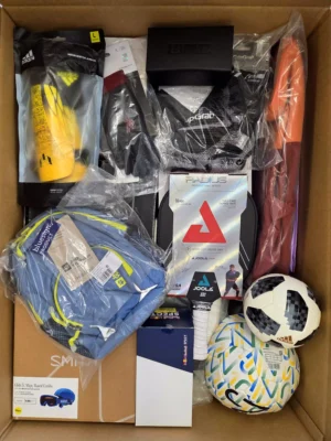 The picture shows a package with accessories in the category Z.