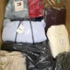 The photo shows a package with clothing in the category B.