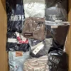 B1865 2 The photo shows a package with clothing in the category B.