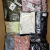 B1881 2 The photo shows a package with clothing in the category B.