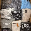B1886 1 The photo shows a package with clothing in the category B.