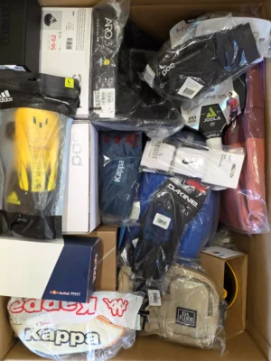 The picture shows a package with accessories in the category Z.