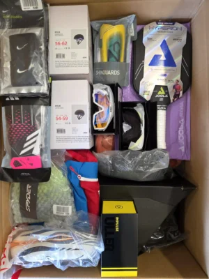 The picture shows a package with accessories in the category Z.