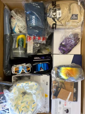 The picture shows a package with accessories in the category Z.