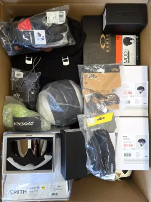 The picture shows a package with accessories in the category Z.