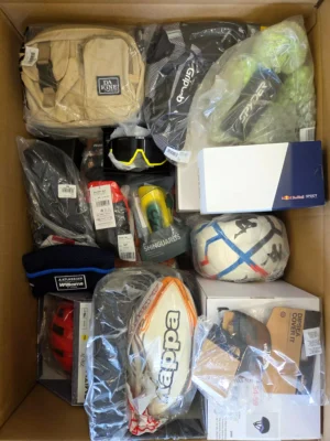 The picture shows a package with accessories in the category Z.