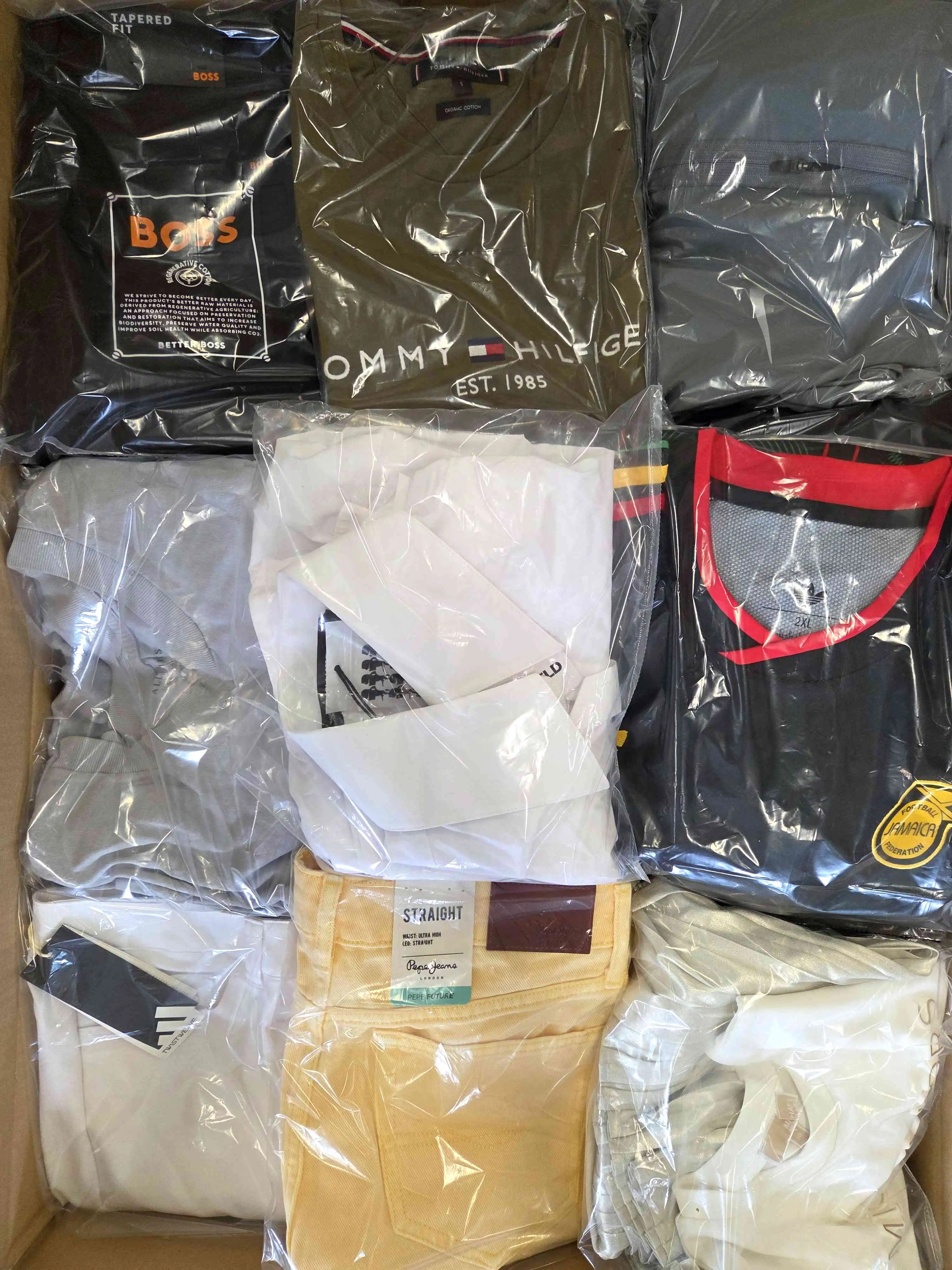 C2050 3 The photo shows a package with clothing in the category C.