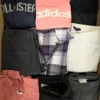 U2140 2 The photo shows a package with clothing in the category U.