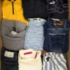 U2150 1 The photo shows a package with clothing in the category U.
