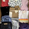 The photo shows a package with clothing in the category U.