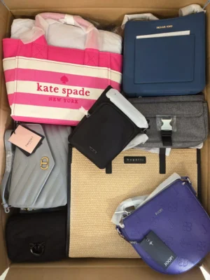 The picture shows a package with accessories in the category HA.